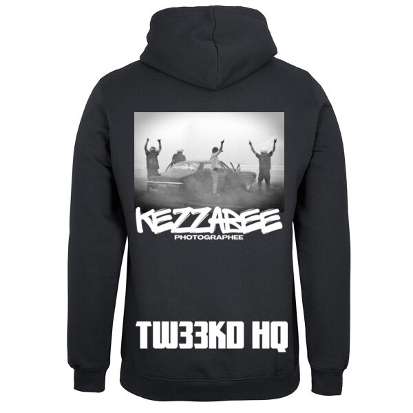 TW33KD HQ BURNOUT CAR - GROUP SHOT Thumbnail